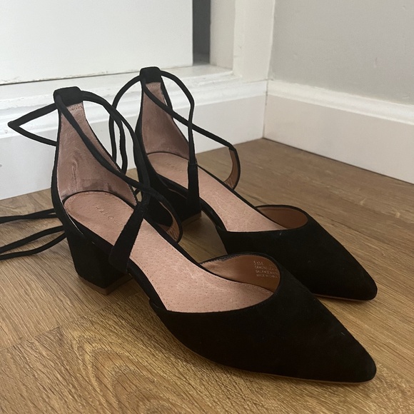 Halogen Block Heel Ankle Wrap Pointed Toe Black - Picture 1 of 6